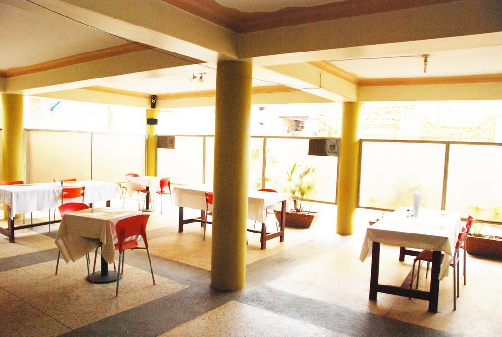 Serene Hotel Kampala Dış mekan fotoğraf