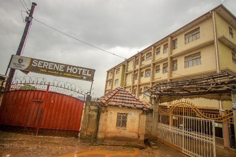 Serene Hotel Kampala Dış mekan fotoğraf